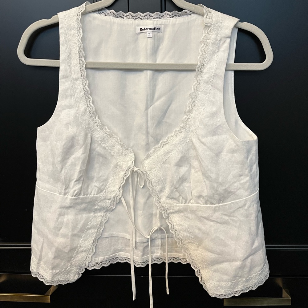 Reformation Rosalie white linen top size 6